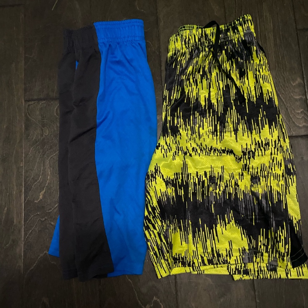 2 pairs boys shorts size 8